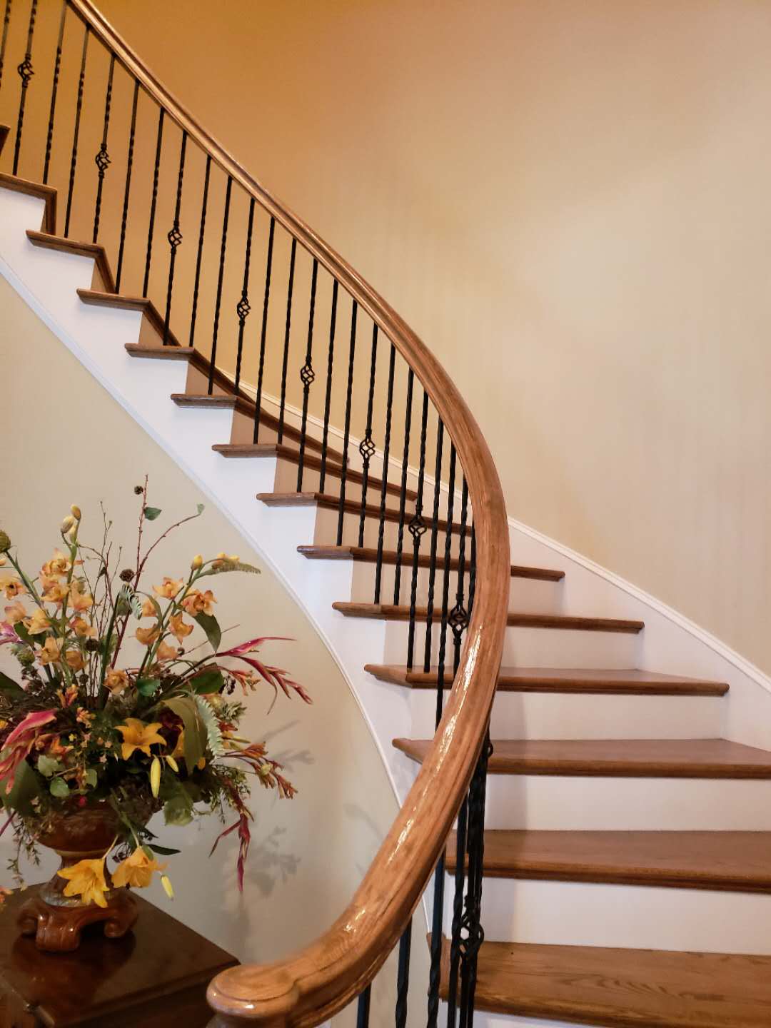 Single Basket Iron Baluster image 4