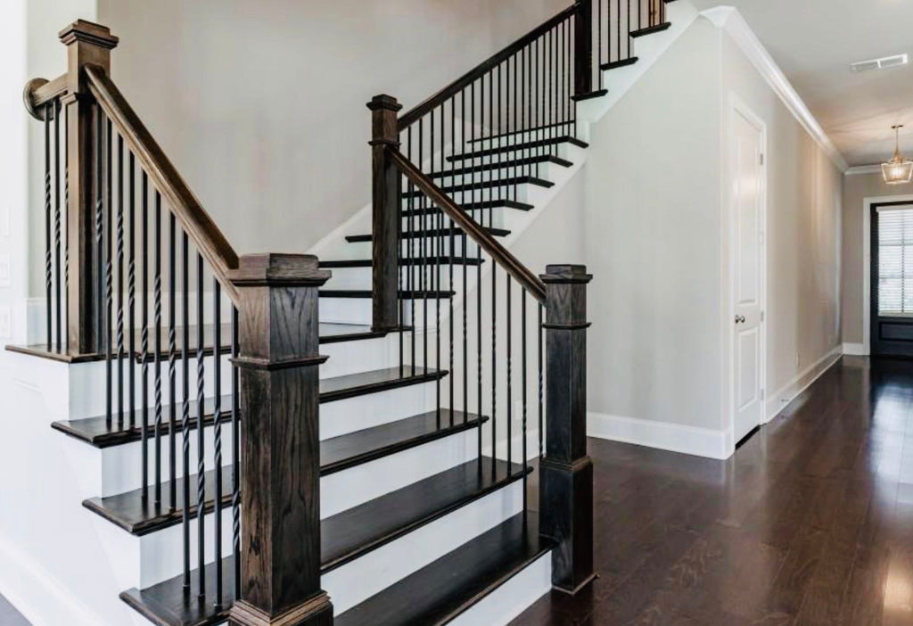Single Twist Iron Baluster image 5