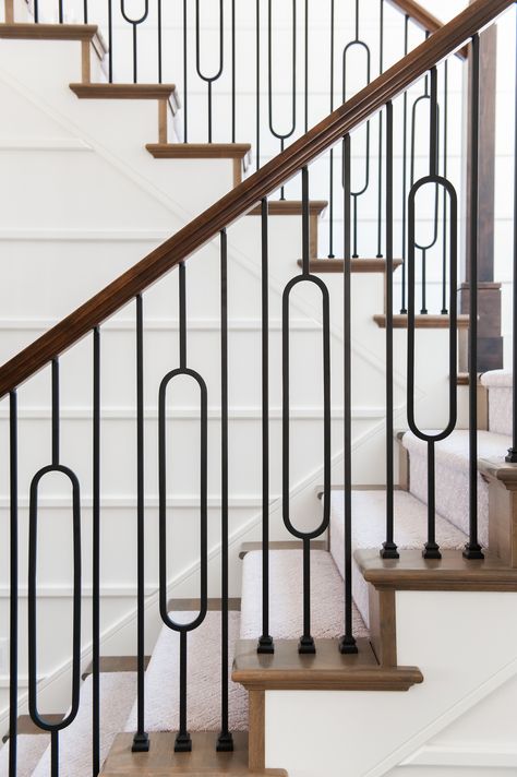 Oval Iron Baluster image 6