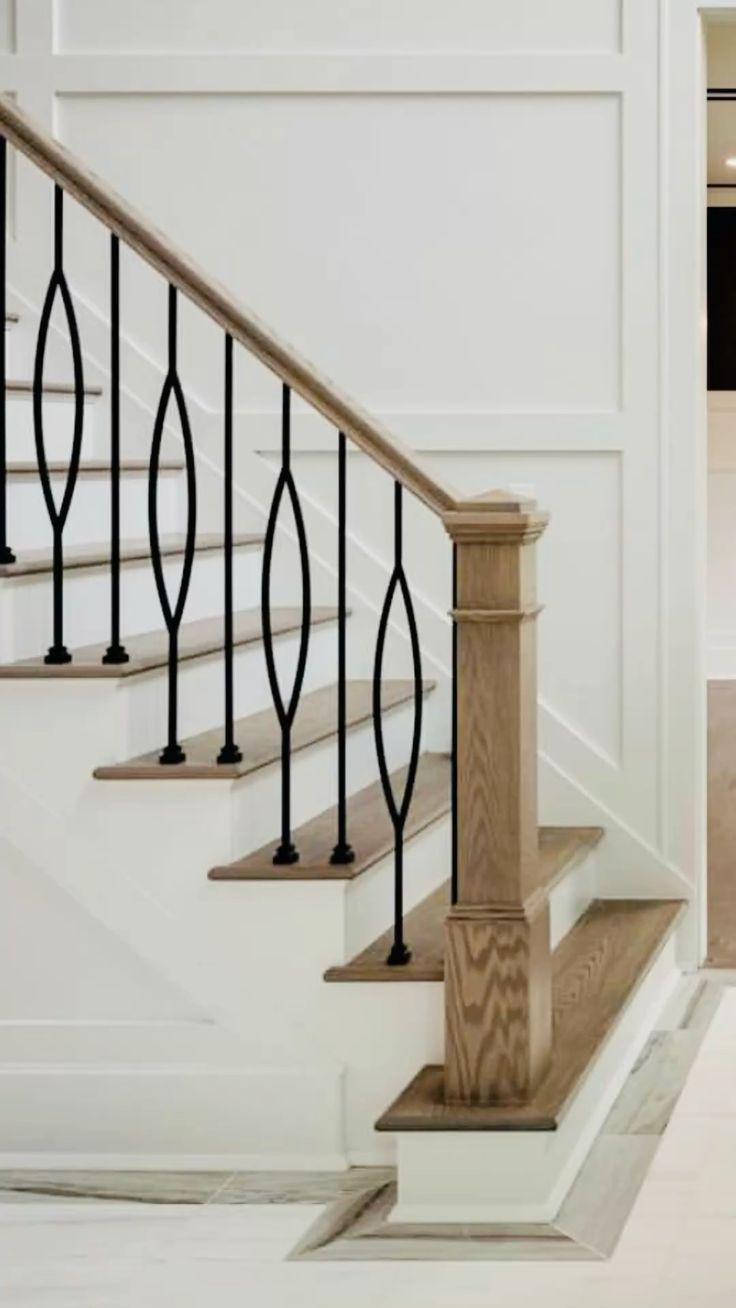 Marquis Modern Iron Baluster image 5