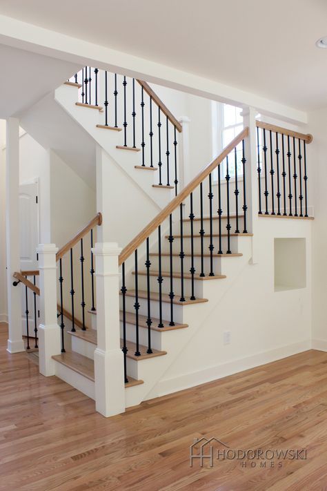 Double Knuckle Iron Baluster image 4
