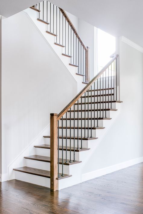 Plain Square Bar Iron Baluster image 4