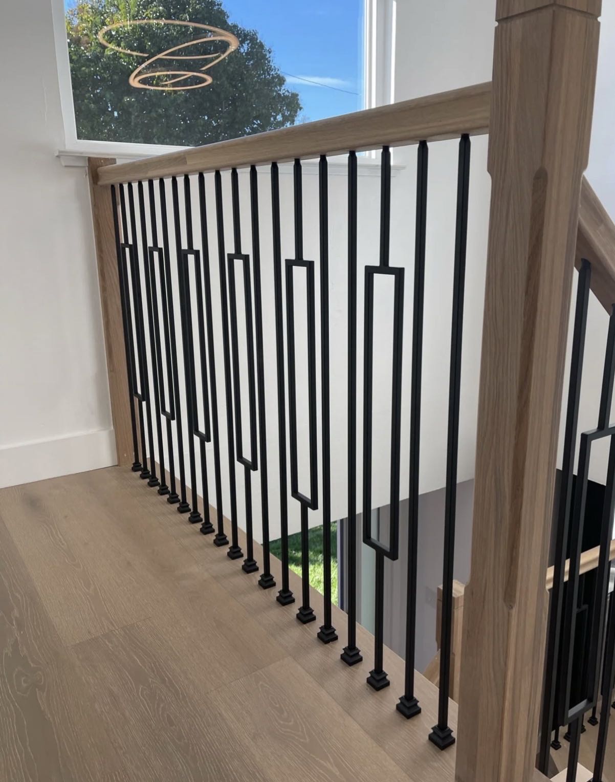 Single Rectangle Iron Baluster image 6