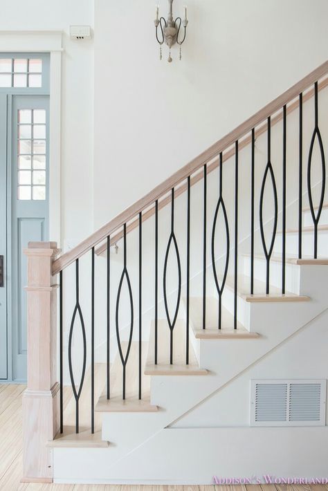 Marquis Modern Iron Baluster image 6