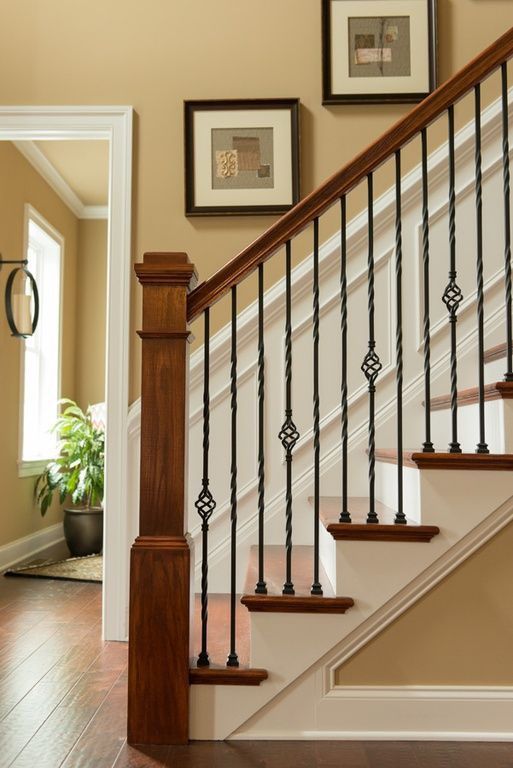 Double Twist Iron Baluster image 5