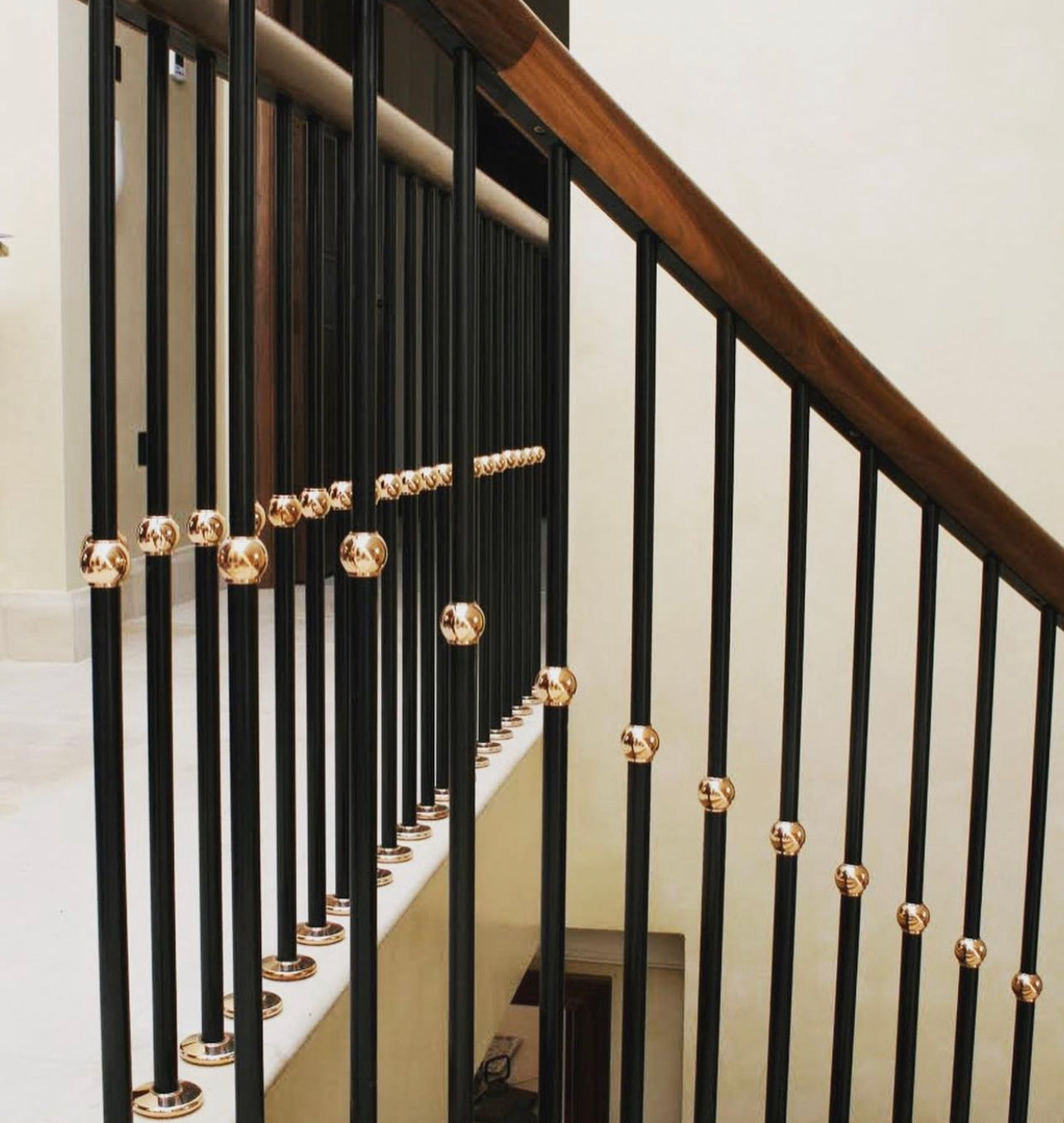 Sphere Iron Baluster in Gold