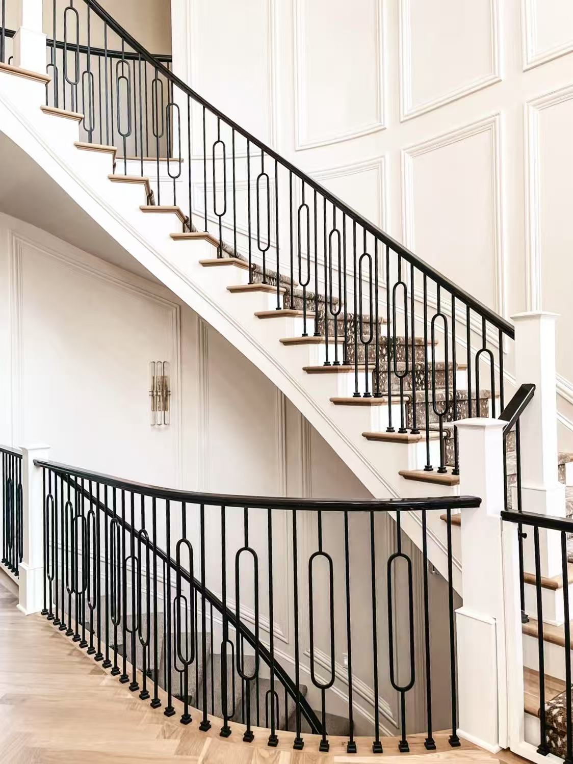 Oval Iron Baluster image 3