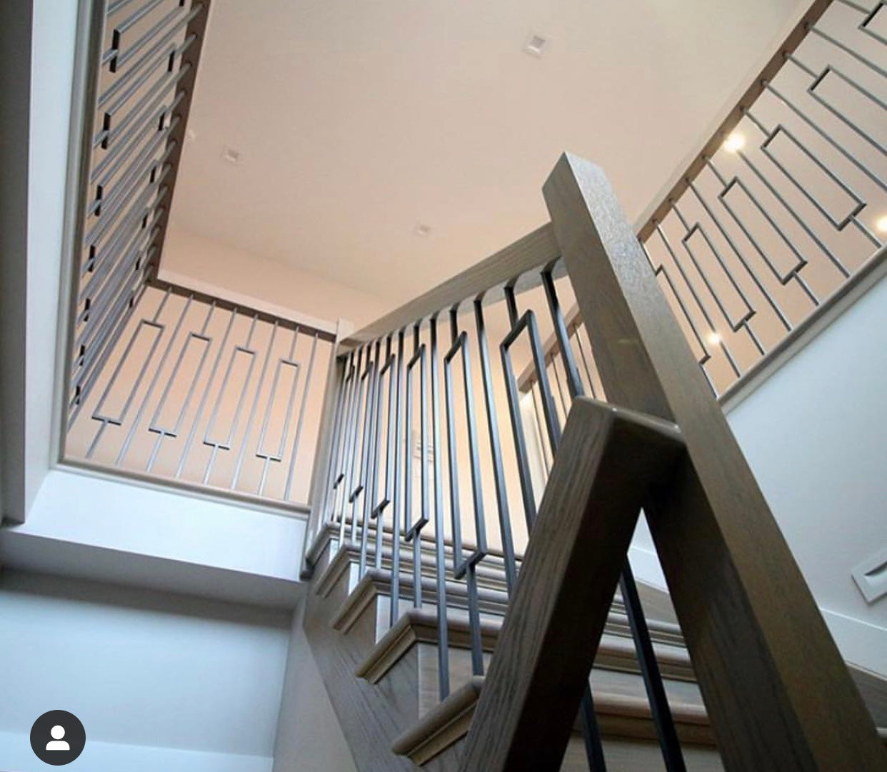 Single Rectangle Iron Baluster image 4